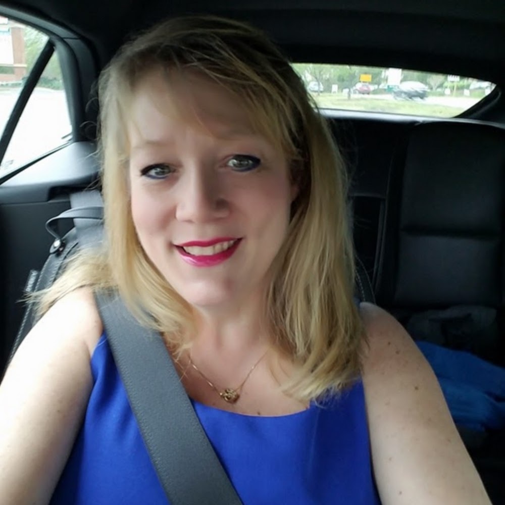 Meet your Posher, Natalie